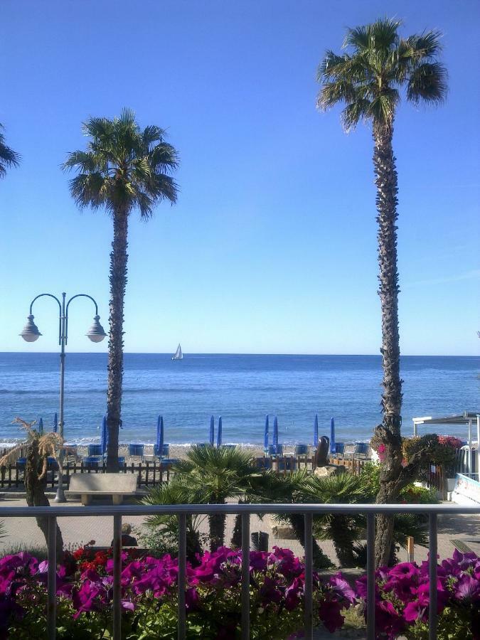 Willa Loft Al Mare San Lorenzo al Mare Zewnętrze zdjęcie